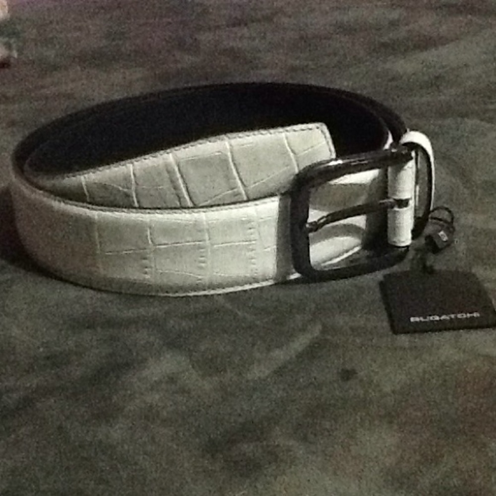 Bugatchi suede belt